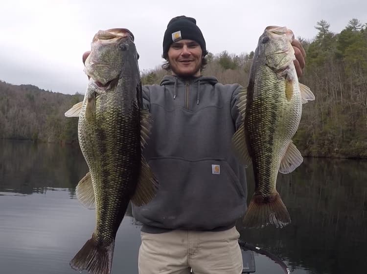Lake Jocassee Fall Fishing Report- Tips and Baits